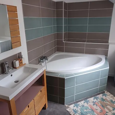 Appartement Duplex Cosy Et Douillet Ernée